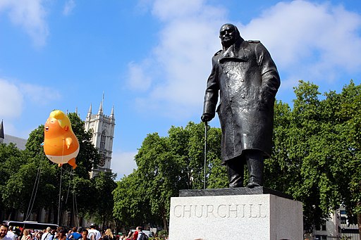 Churchill statue Westminster