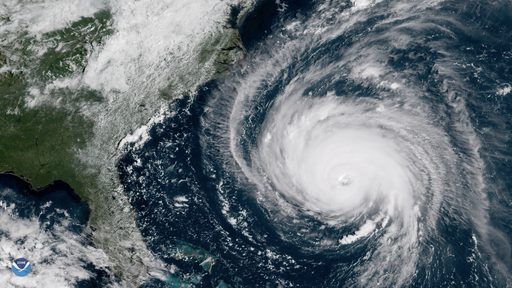 Hurricane Florence Nears the East Coast (43924103114)